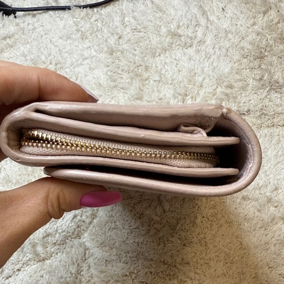 Tory Burch Blush Pink Britten Duo Envelope Continental Wallet with Gold Logo - Picture 3 of 13